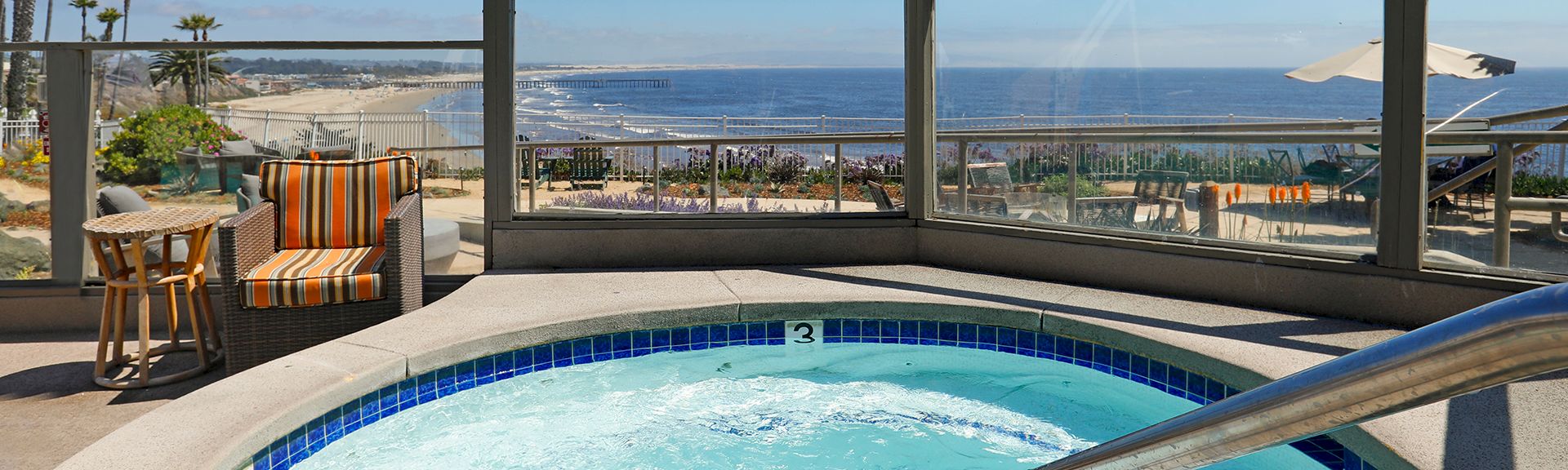 Cottage Inn By The Sea